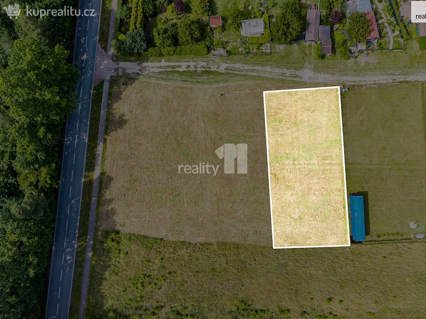 Prodej  stavebního pozemku 900 m^2 Horní Jelení, Horní Jelení 