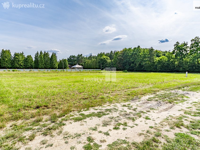 Prodej  stavebního pozemku 900 m^2 Horní Jelení, Horní Jelení 