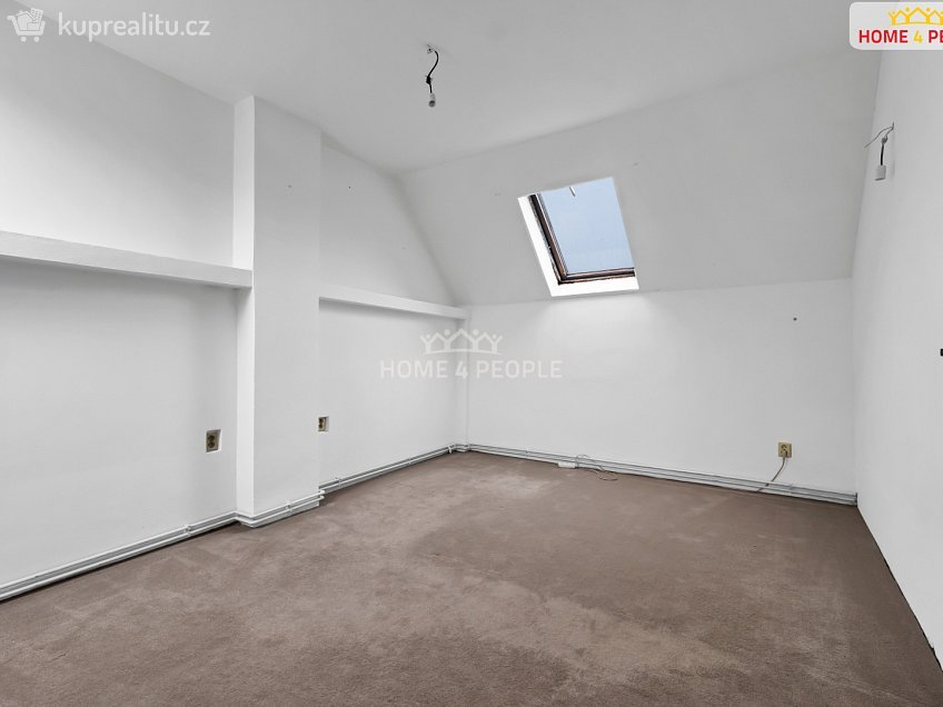 Prodej  rodinného domu 133 m^2 Zlonice, Zlonice 