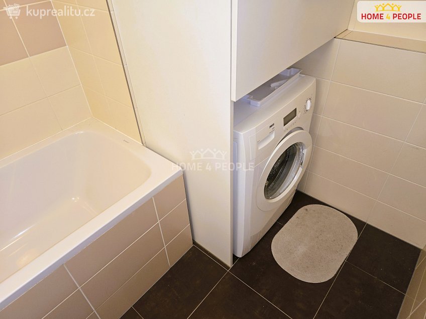 Prodej bytu 2+kk 65 m^2 Jurkovičova, Praha 11 