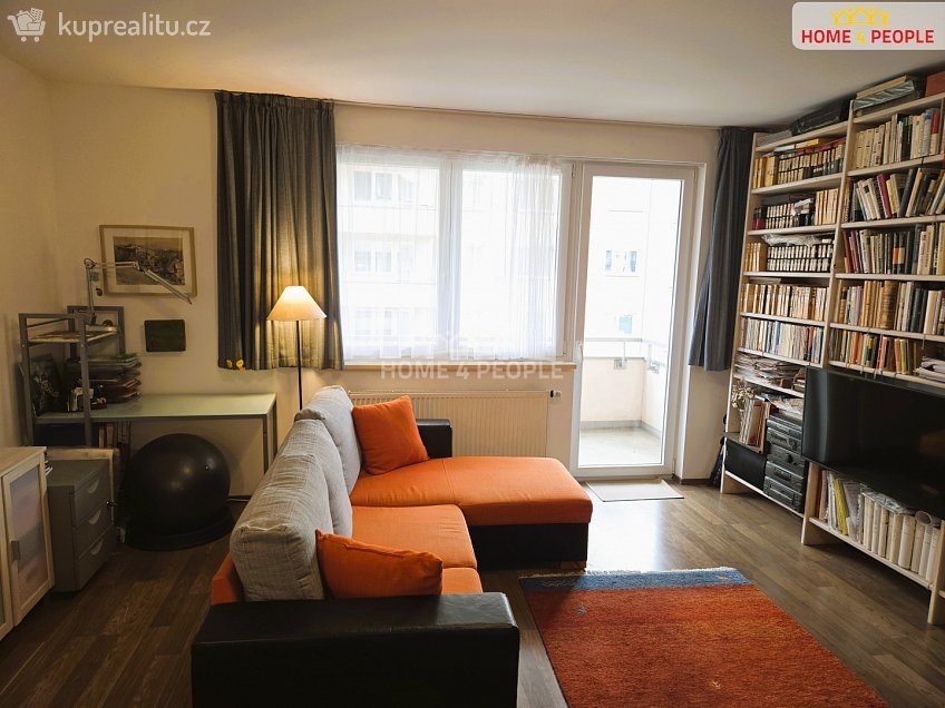 Prodej bytu 2+kk 65 m^2 Jurkovičova, Praha 11 