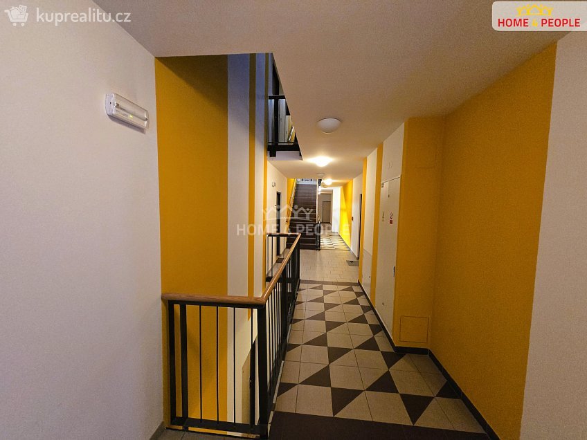 Prodej bytu 2+kk 65 m^2 Jurkovičova, Praha 11 