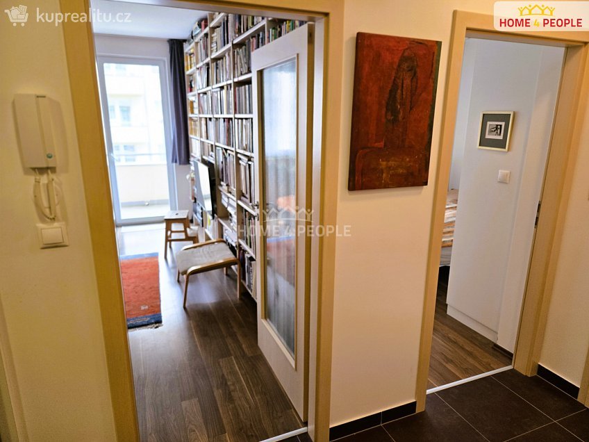 Prodej bytu 2+kk 65 m^2 Jurkovičova, Praha 11 