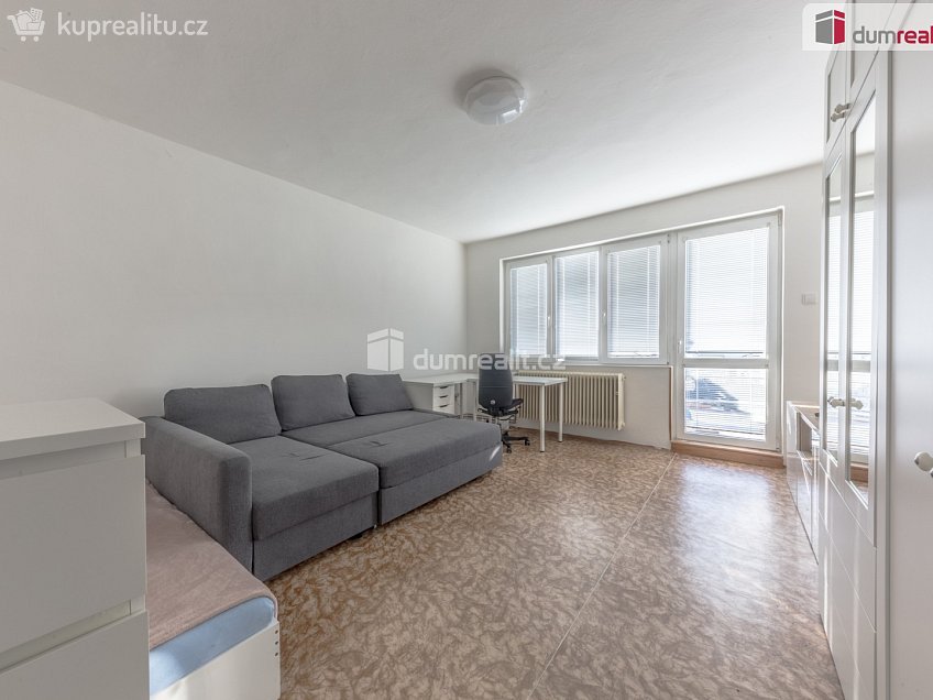 Prodej  rodinného domu 209 m^2 Spojenců, Praha 20 