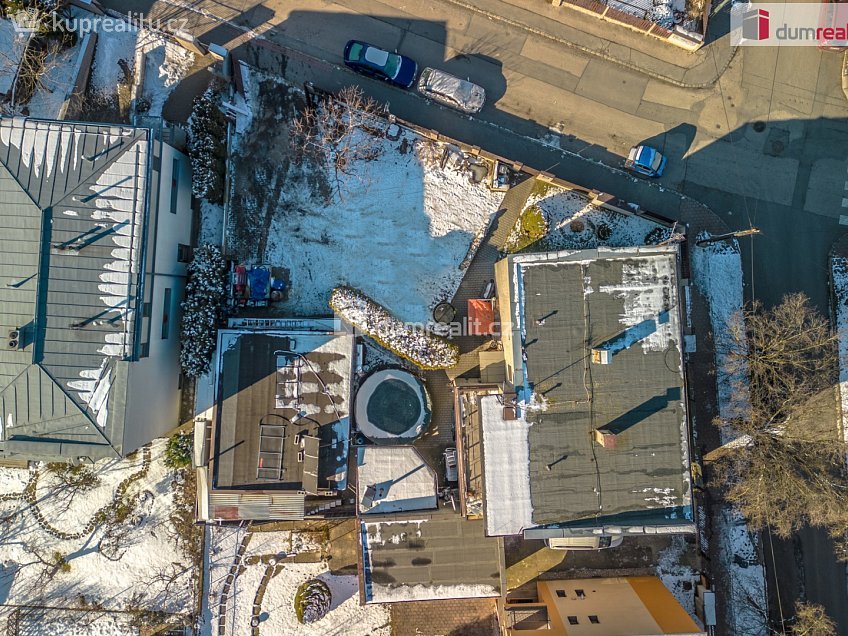 Prodej  rodinného domu 209 m^2 Spojenců, Praha 20 