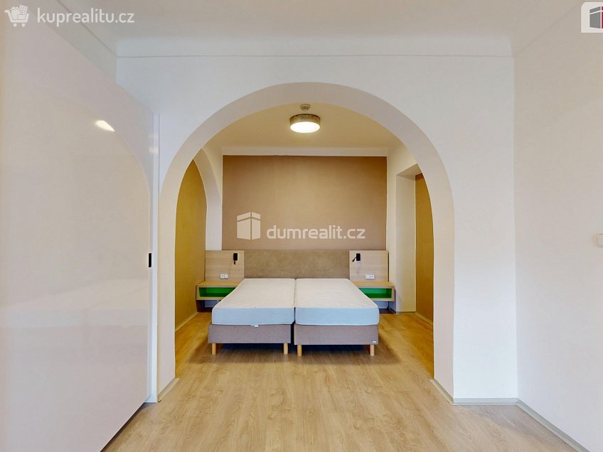 Pronájem bytu 2+kk 95 m^2 Dolní náměstí, Opava 