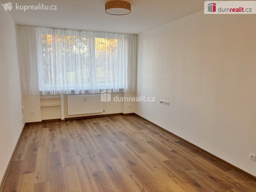 Prodej bytu 2+kk 45 m^2 Kostřínská, Praha 8 