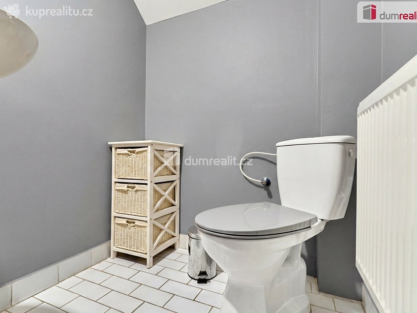 Prodej  rodinného domu 200 m^2 Konečná, Františkovy Lázně 