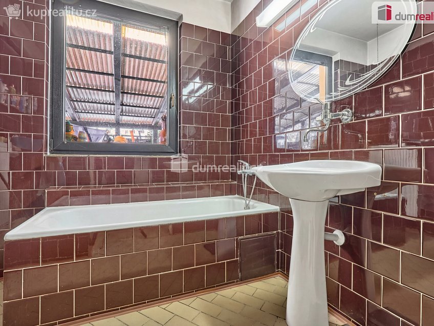 Prodej  rodinného domu 200 m^2 Konečná, Františkovy Lázně 