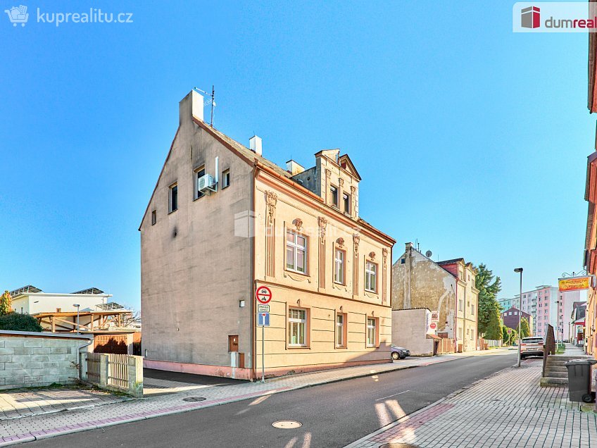 Prodej bytu 4+1 92 m^2 Příčná, Karlovy Vary 