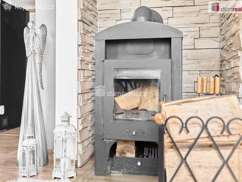 Prodej bytu 4+1 92 m^2 Příčná, Karlovy Vary 