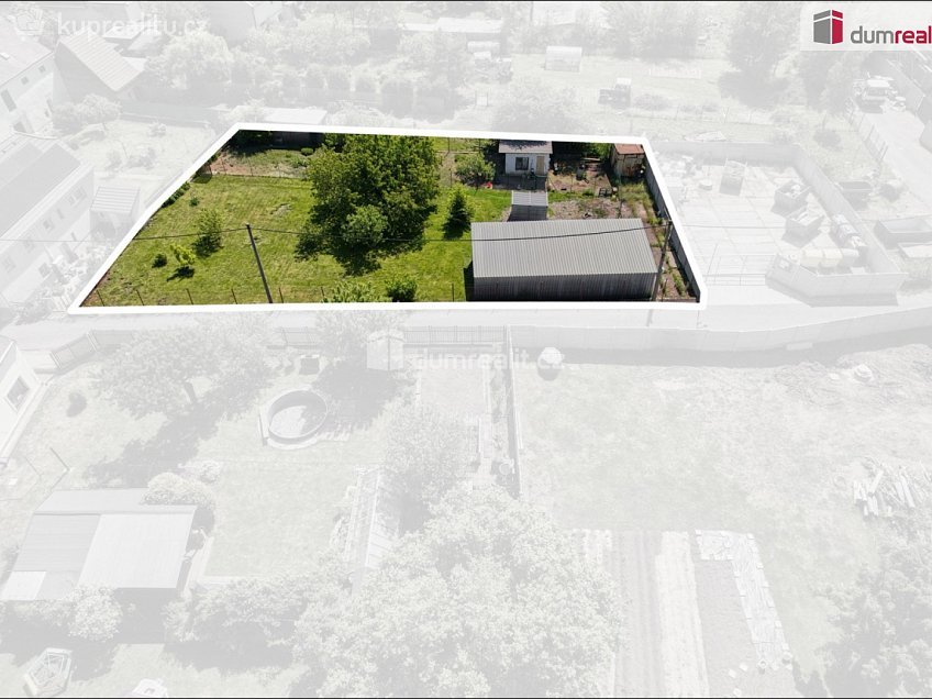 Prodej  stavebního pozemku 1059 m^2 Přestanov, Přestanov 