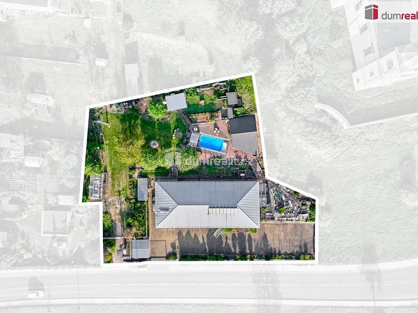 Prodej  vily 296 m^2 Vítězství, Děčín 