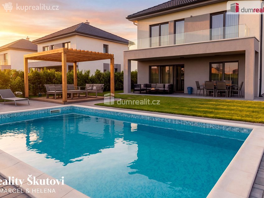 Prodej  stavebního pozemku 6668 m^2 Bezděkov, Bezděkov 