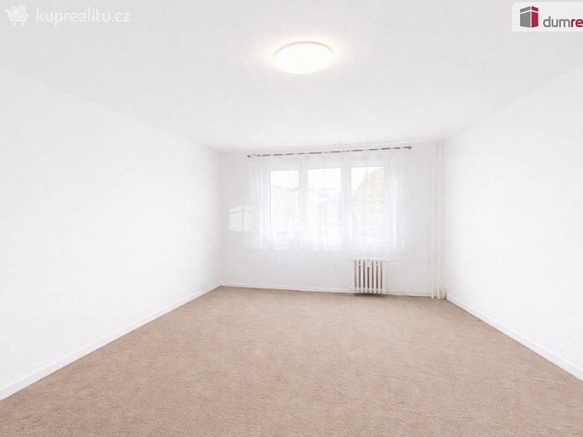 Pronájem bytu 2+1 60 m^2 Oblá, Ústí nad Labem 