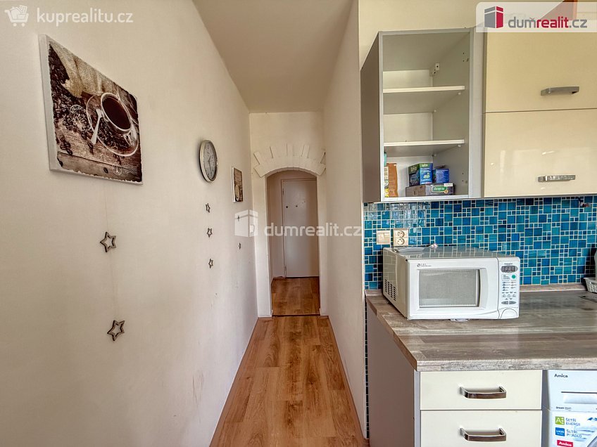 Pronájem bytu 2+1 60 m^2 Oblá, Ústí nad Labem 