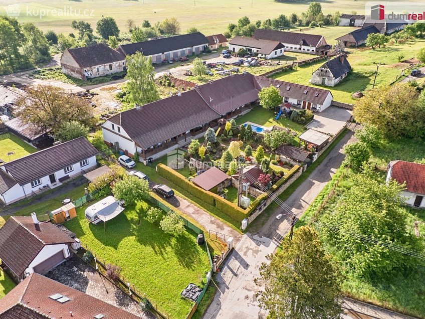 Prodej  ubytovacího zařízení 286 m^2 Chelčického, Chlum u Třeboně 