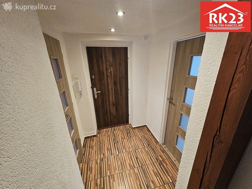 Pronájem bytu 2+1 50 m^2 17. listopadu 2360, Plzeň 