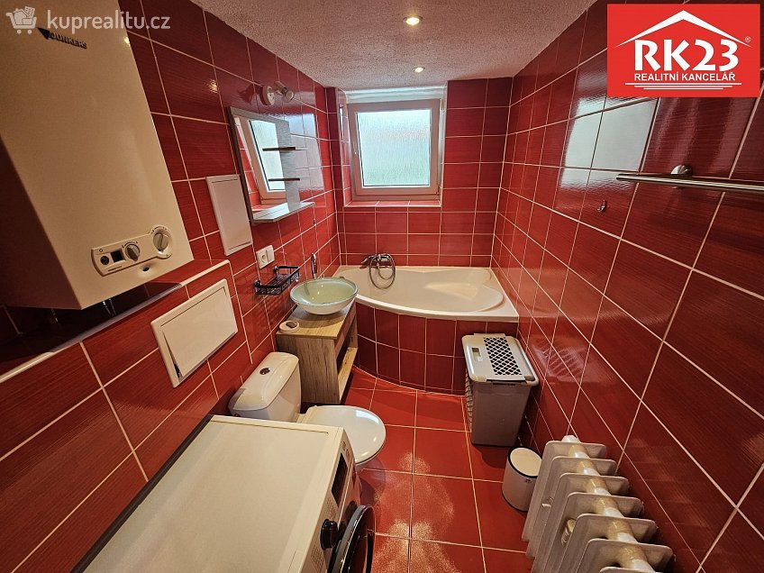 Pronájem bytu 2+1 50 m^2 17. listopadu 2360, Plzeň 