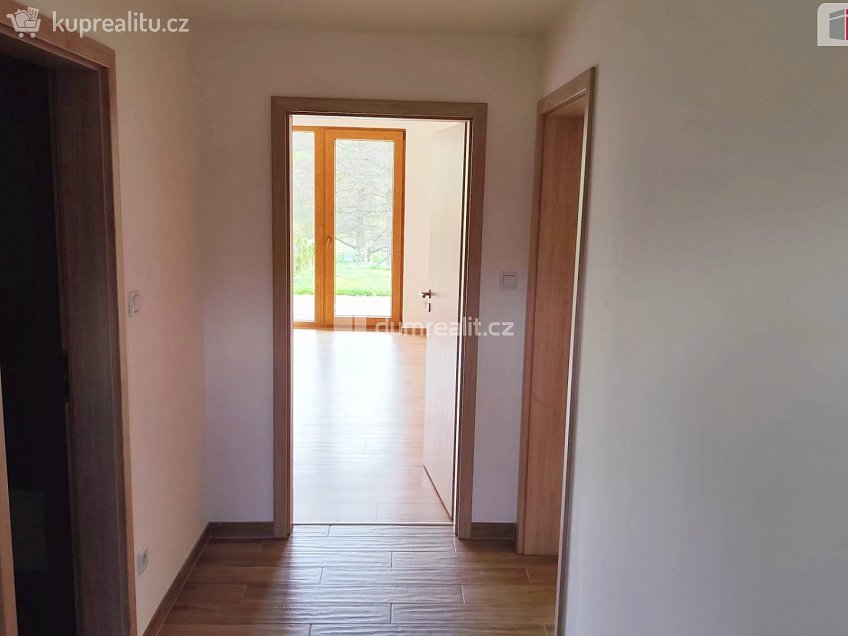 Prodej bytu 2+kk 66 m^2 Lázeňská, Slaný 