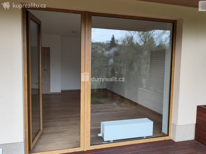 Prodej bytu 2+kk 66 m^2 Lázeňská, Slaný 