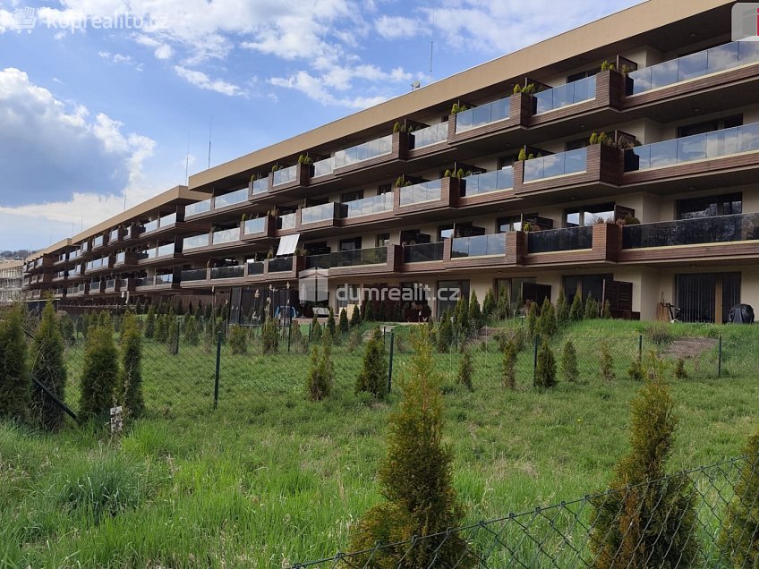 Prodej bytu 2+kk 66 m^2 Lázeňská, Slaný 