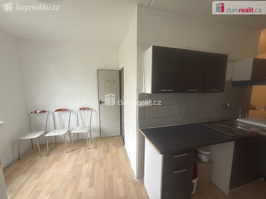 Pronájem bytu 2+1 62 m^2 Marie Majerové, Sokolov 