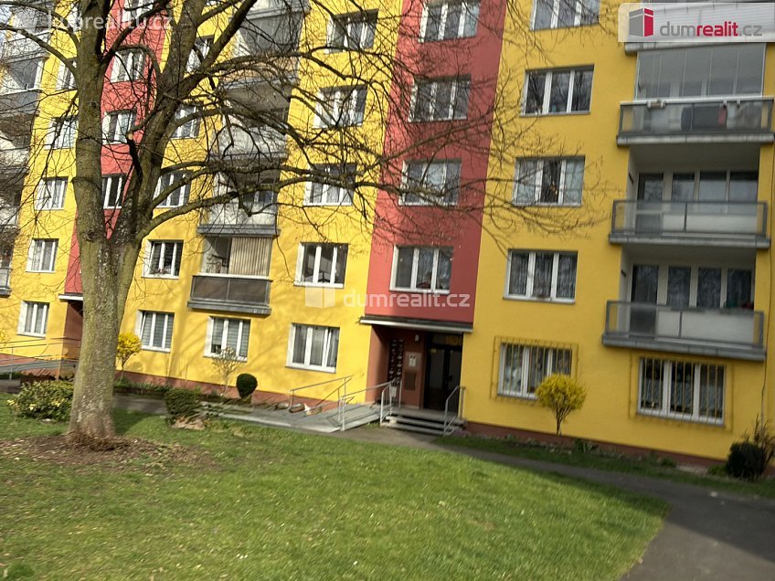 Pronájem bytu 2+1 62 m^2 Marie Majerové, Sokolov 