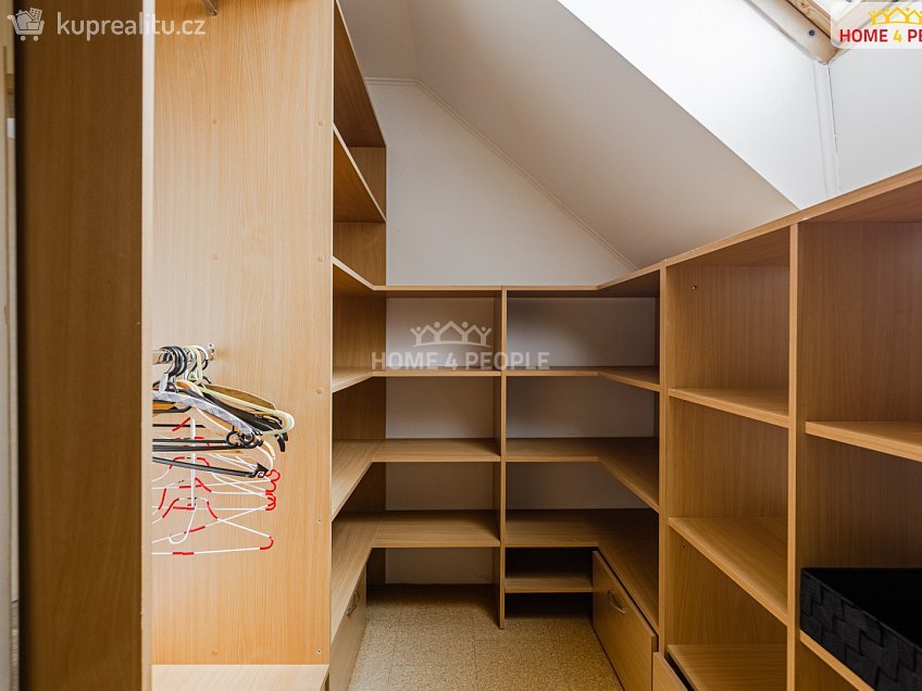 Prodej  rodinného domu 200 m^2 Stanovice, Stanovice 