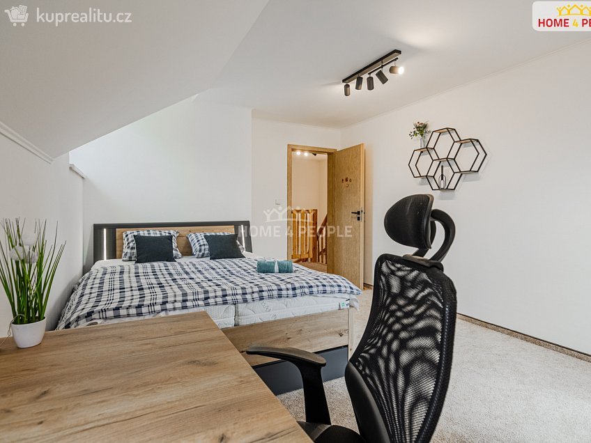 Prodej  rodinného domu 200 m^2 Stanovice, Stanovice 