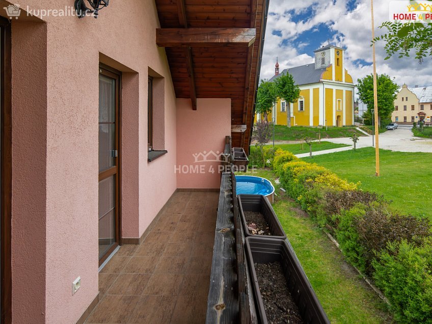 Prodej  rodinného domu 200 m^2 Stanovice, Stanovice 