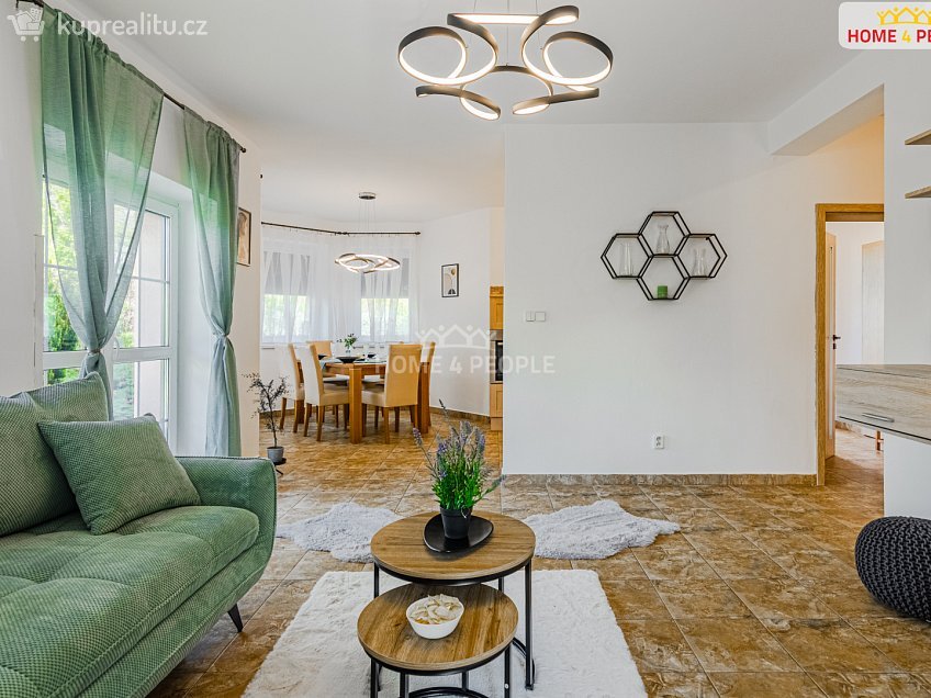 Prodej  rodinného domu 200 m^2 Stanovice, Stanovice 