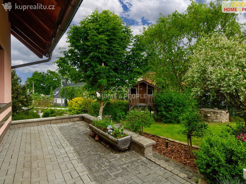 Prodej  rodinného domu 200 m^2 Stanovice, Stanovice 