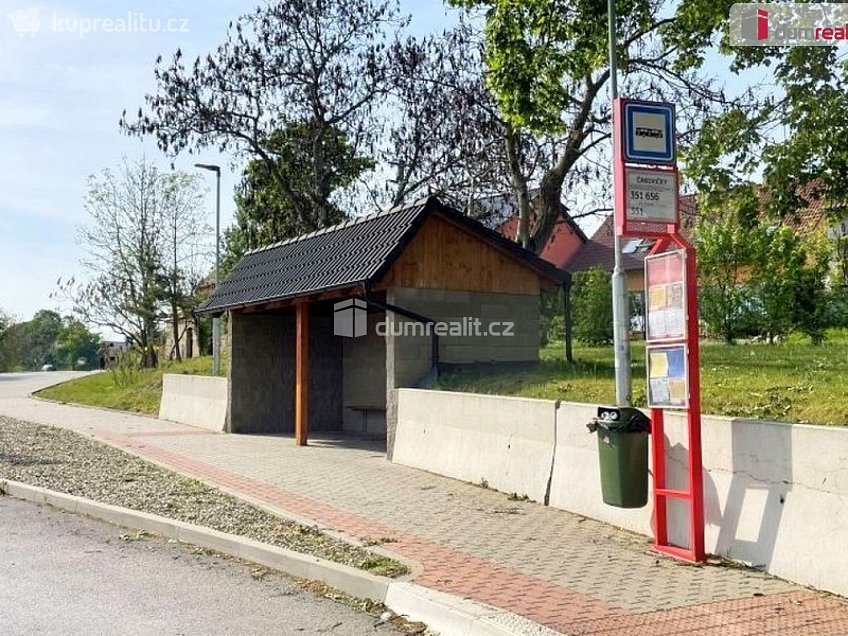 Prodej  stavebního pozemku 1023 m^2 Dubová, Čakovičky 