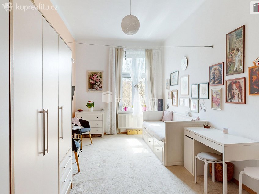 Prodej bytu 4+1 126 m^2 Solná, Opava 