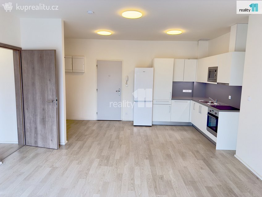 Pronájem bytu 2+kk 52 m^2 Přízova, Brno 