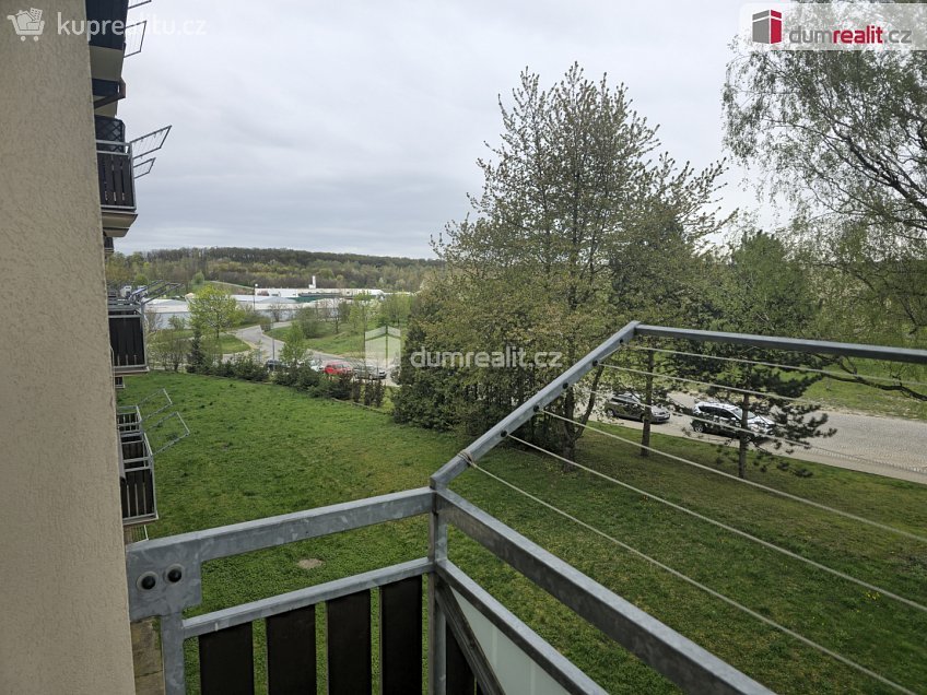 Prodej bytu 2+1 42 m^2 Mírová, Milovice 