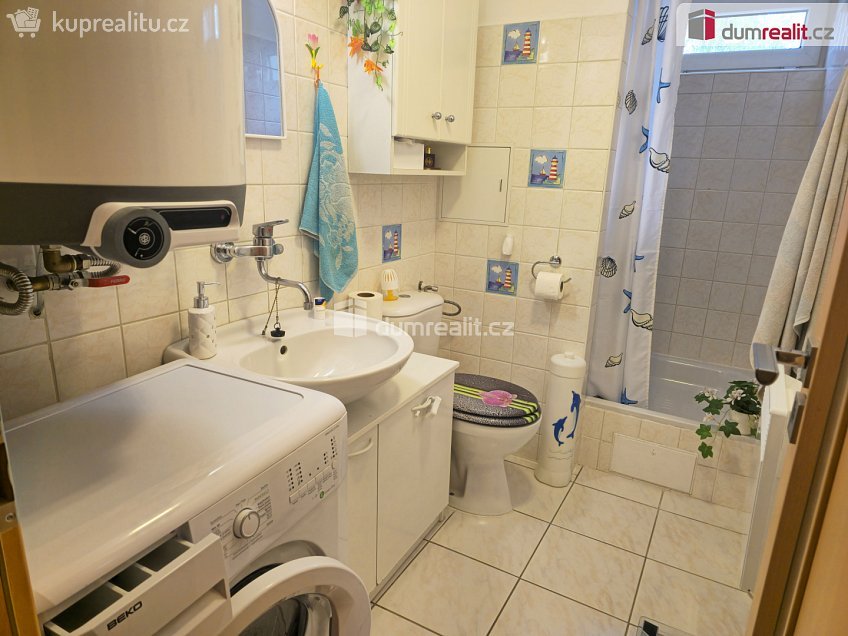 Prodej bytu 2+1 42 m^2 Mírová, Milovice 