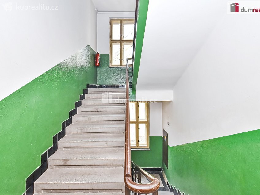 Pronájem bytu 2+kk 50 m^2 U libeňského pivovaru, Praha 8 