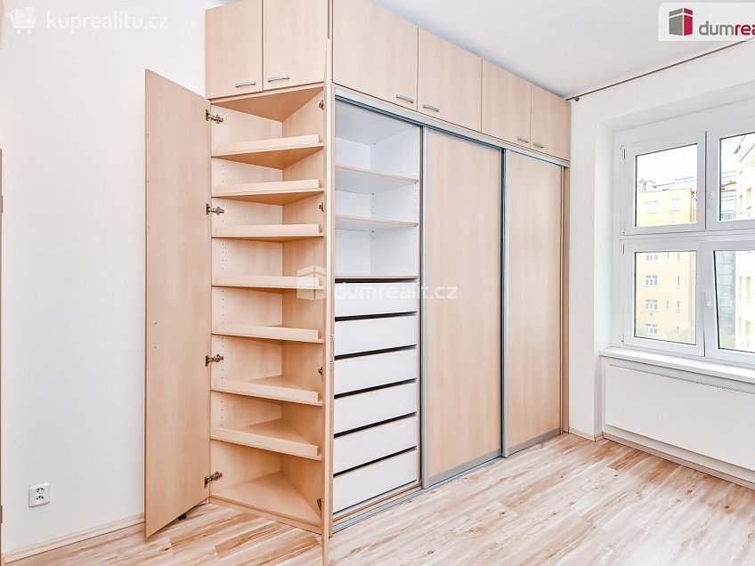 Pronájem bytu 2+kk 50 m^2 U libeňského pivovaru, Praha 8 