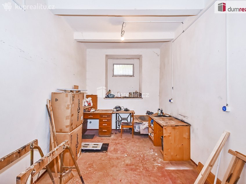 Pronájem bytu 2+kk 50 m^2 U libeňského pivovaru, Praha 8 