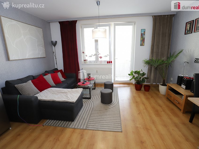 Pronájem bytu 1+kk 36 m^2 Nejdlova, Karlovy Vary 