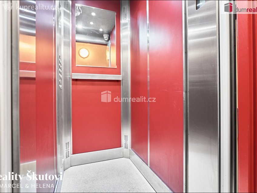 Prodej bytu 3+1 81 m^2 U Pivovarské zahrady, Ústí nad Labem 