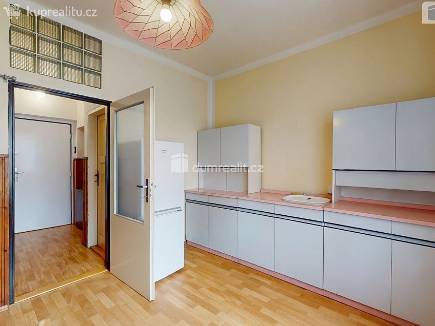 Prodej  rodinného domu 170 m^2 Petrohrad, Petrohrad 