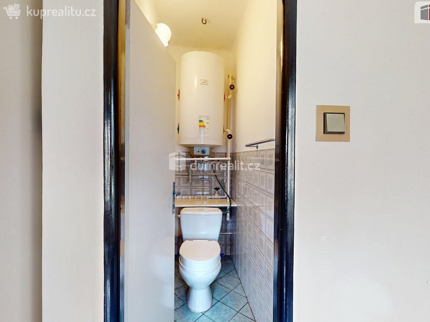 Prodej  rodinného domu 170 m^2 Petrohrad, Petrohrad 