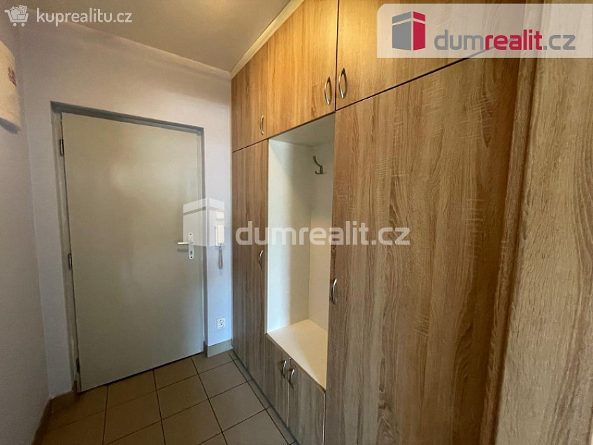 Pronájem bytu 1+kk 25 m^2 Oblouková, Opava 