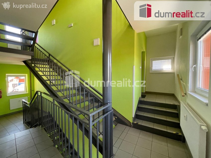 Pronájem bytu 1+kk 25 m^2 Oblouková, Opava 