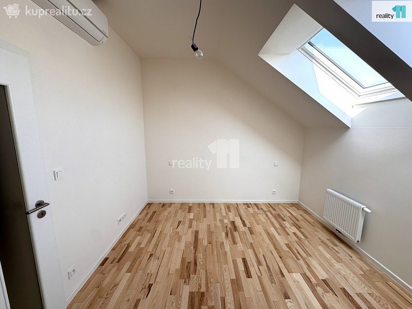 Pronájem bytu 2+kk 54 m^2 Pražská, Dobřichovice 