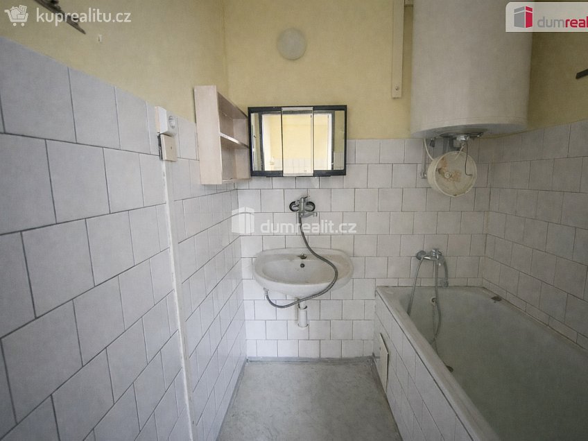 Prodej bytu 3+1 78 m^2 Teplická, Děčín 