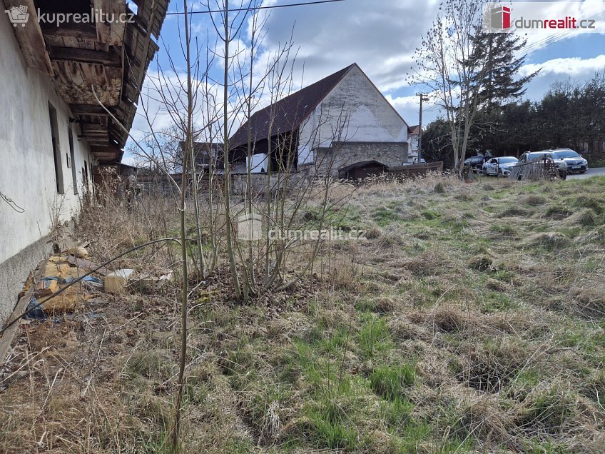 Prodej  stavebního pozemku 837 m^2 Bernartice, Bernartice 